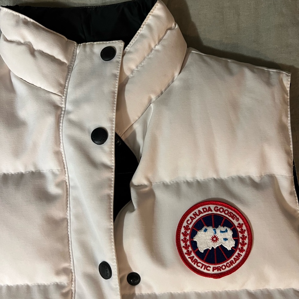 Canada goose freestyle vest - Picture 2 of 11